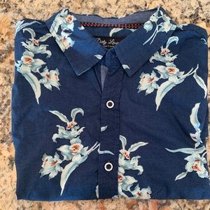 Dirty laundry short sleeve button down shirt -NWOT